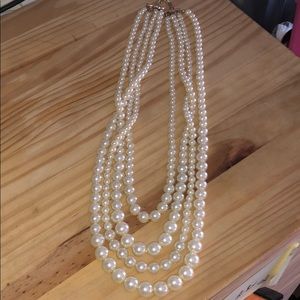 Costume jewelry Pearls